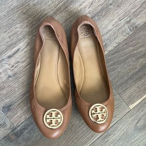 Tory Burch Benton 2 travel ballet flat
